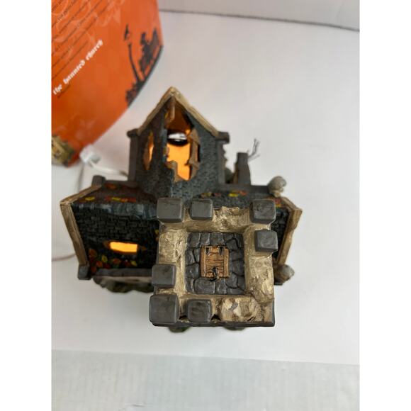 Department 56 Snow Village Halloween The Haunted Church Lighted Building - Picture 6 of 7